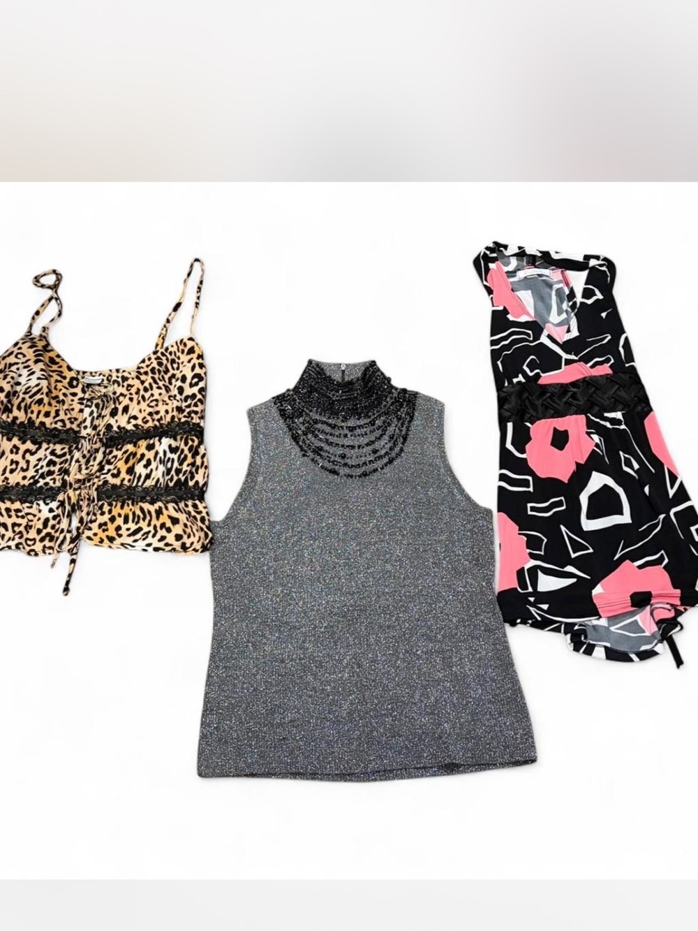 y2K bundle 3 large top’s size large